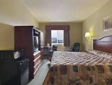 West Farms Hotel New York 2*,  États-Unis