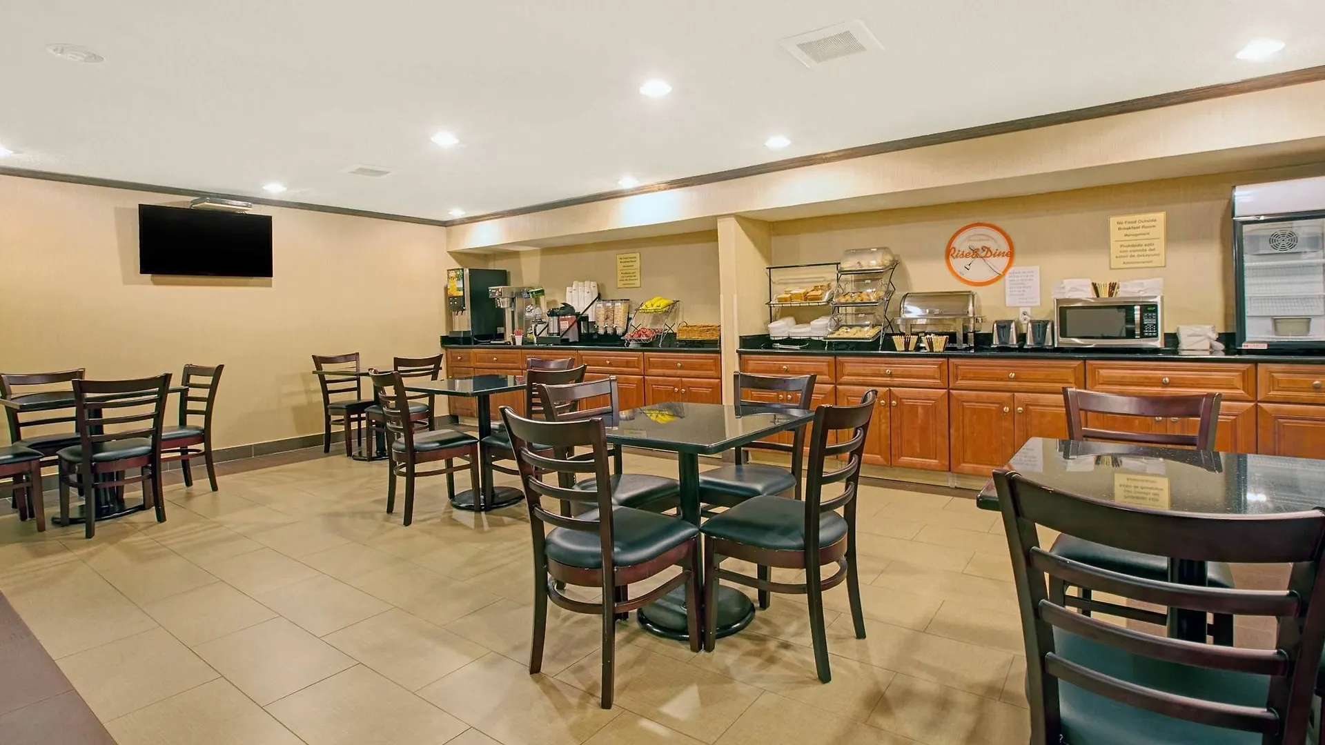 West Farms Hotel New York Stati Uniti